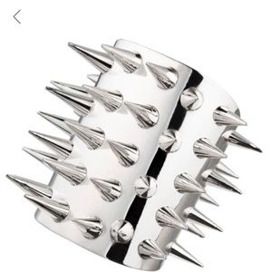 Meet your Posher, Charles